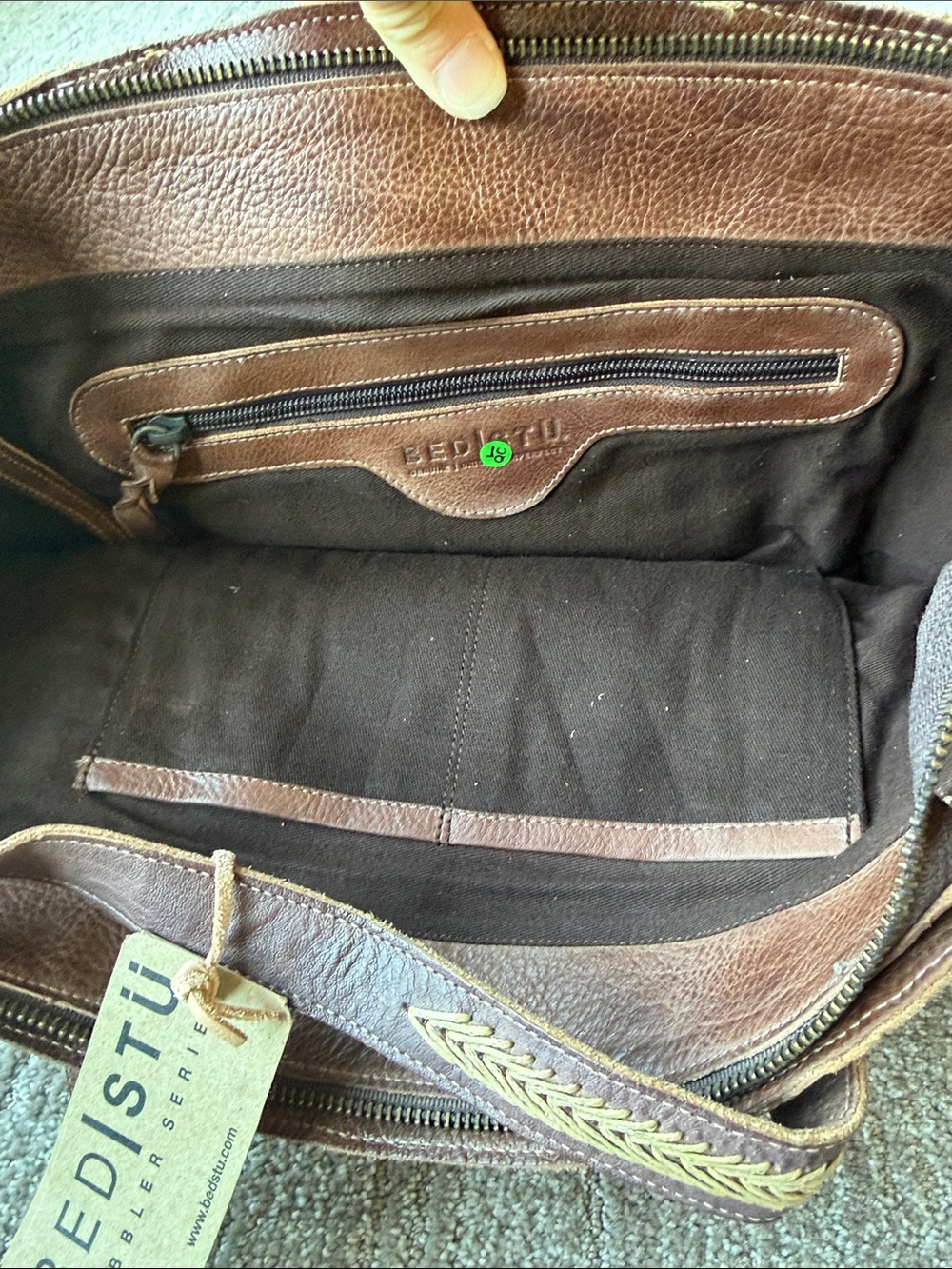 NWT Bed Stu Amelie Two-Tone Brown Leather Shoulder Tote - Picture 4 of 7